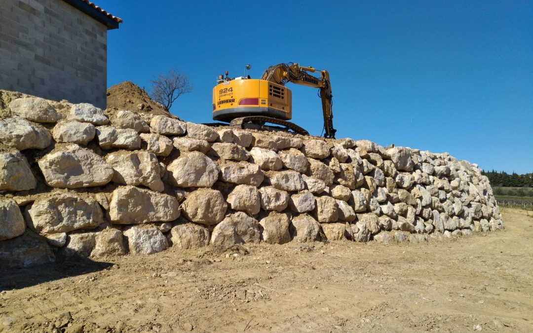 Enrochement et mur de soutènement