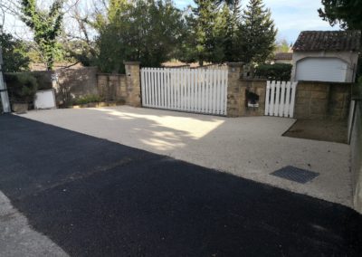 enrobé et béton désactivé